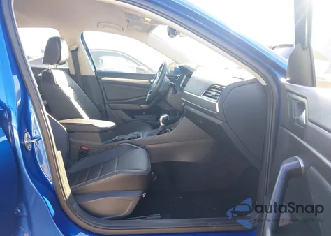 2024 Volkswagen Jetta 1.5T Se from USA, damaged, VIN 3VWEM7BU2RM032653